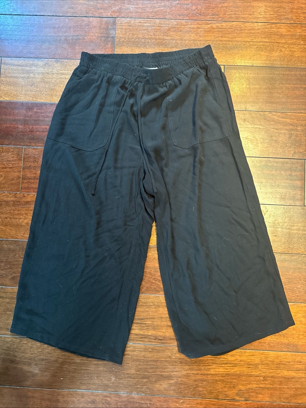 Westport Crop Flowy Black Wide Leg Pants Summer Vacay Palazzo Lightweight Medium